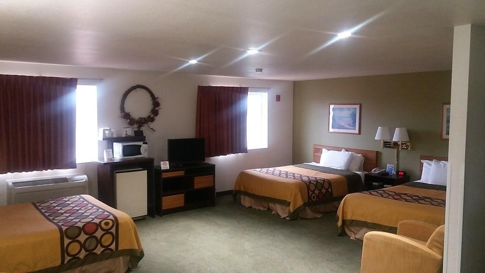 Super 8 By Wyndham West Middlesex/Sharon Area Hotel Kültér fotó